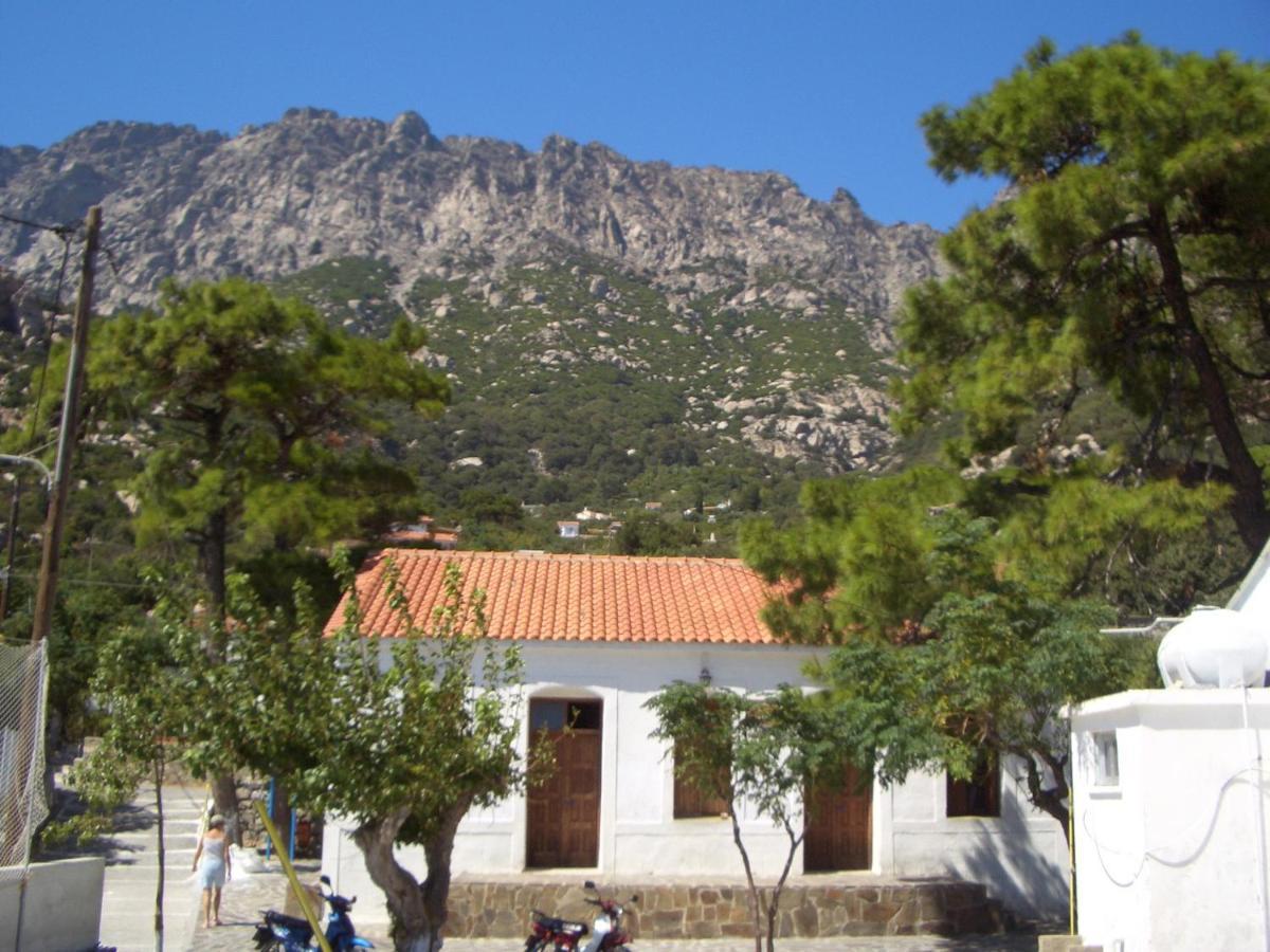 Ικαριων Γη Villa Manganítis Exteriör bild